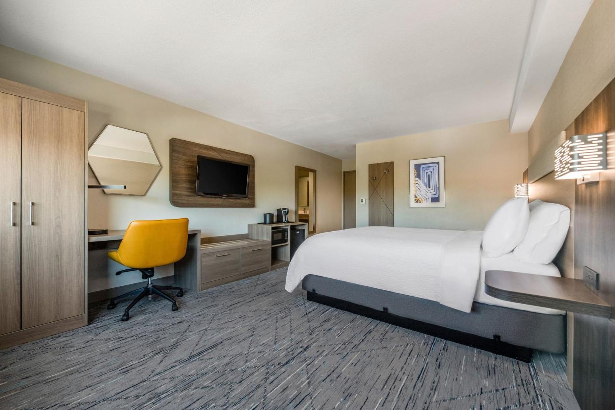 Holiday Inn Express San Diego South - National City By Ihg Exterior foto
